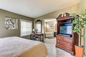 Yosemite Natl Park Getaway: Hot Tub & Mtn Views!