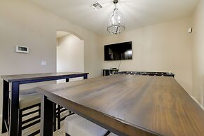 Pool, Fire Pit: Family Home in Goodyear!