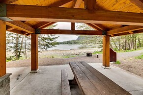 Juneau Vacation Home: Stunning View + Beach Access