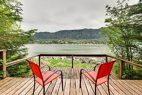Juneau Vacation Home: Stunning View + Beach Access