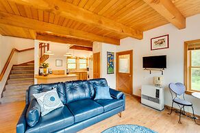 Juneau Vacation Home: Stunning View + Beach Access