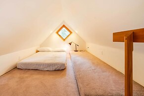 Juneau Vacation Home: Stunning View + Beach Access