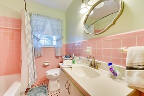 Peaceful Camden Vacation Rental ~ 3 Mi to Town!
