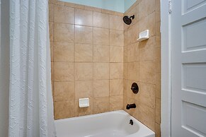 Long Beach Vacation Rental Near Downtown & Beaches