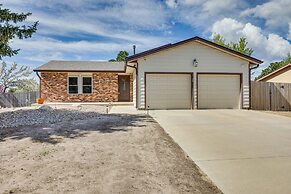 Colorado Springs Retreat w/ Grill & Mountain Views