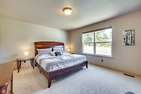 Colorado Springs Townhome w/ Game Room & Grill!