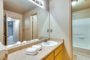 Colorado Springs Townhome w/ Game Room & Grill!