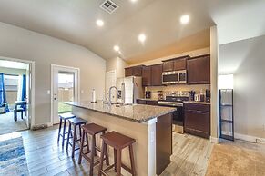 Pet-friendly Lubbock Home - 10 Mi to Downtown
