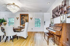 Spacious Durham Home w/ Fire Pit & Hot Tub!