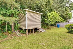 Cozy Vacation Rental ~ 2 Mi to Downtown Durham!