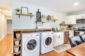 Cozy Vacation Rental ~ 2 Mi to Downtown Durham!
