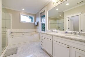 Dog-friendly Durham Home - Walk Downtown!