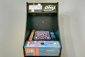 Dog-friendly Durham Home - Walk Downtown!