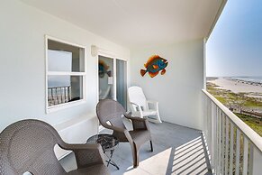 Orange Beach Condo w/ Pool Access & Gulf Views!