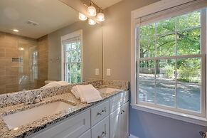 Cozy Durham Home Near Universities!