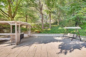 Waltham Vacation Rental ~ 12 Mi to Downtown Boston