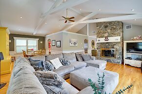 New Fairfield Vacation Rental w/ Lake Views!