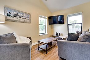 St Cloud Vacation Rental - Walk to Lakefront Park!