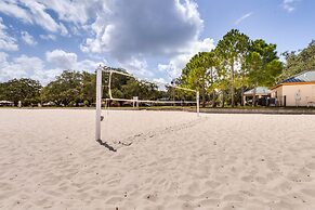 St Cloud Vacation Rental - Walk to Lakefront Park!