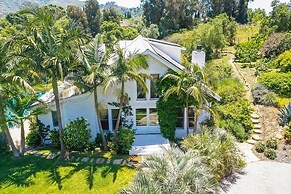 Gorgeous Carpinteria Home: Pool, Spa, Fireplaces!