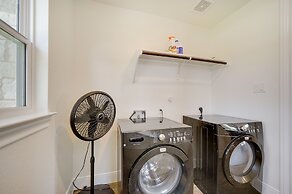 'cascada at Canyon Lake' ~ 1 Mi to Wedding Venues!