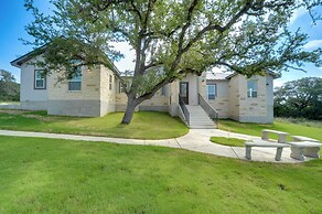 'cascada at Canyon Lake' ~ 1 Mi to Wedding Venues!