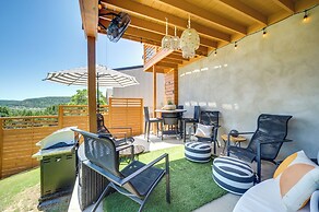 Family-friendly Canyon Lake Rental w/ Hot Tub!