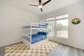 Canyon Lake Oasis: Backyard & Wraparound Deck!