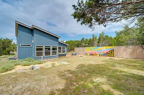 Canyon Lake Oasis: Backyard & Wraparound Deck!