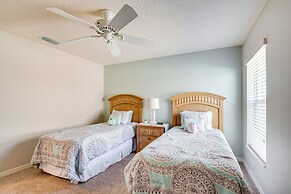 Private Lanai & Pool Access: Home in the Villages!