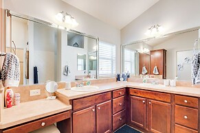 Private Lanai & Pool Access: Home in the Villages!