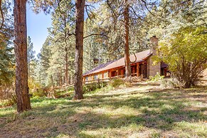 Pet-friendly Bayfield Cabin w/ Game Room & Hot Tub