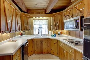 Pet-friendly Bayfield Cabin w/ Game Room & Hot Tub