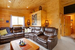 Mtn Views & Fireplace: Grand Lake Cabin Rental!