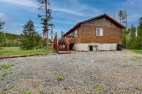 Mtn Views & Fireplace: Grand Lake Cabin Rental!