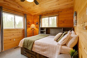 Mtn Views & Fireplace: Grand Lake Cabin Rental!