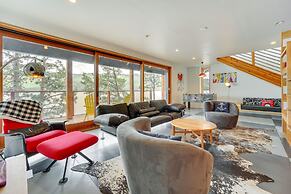 Bayfield Waterfront Cabin: Game Room & Lake Views!