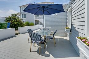 Cozy Westbrook Vacation Rental - Walk to Beach!