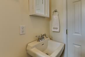 Cozy Westbrook Vacation Rental - Walk to Beach!