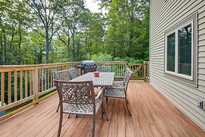 Meredith Home w/ Deck: 6 Mi to Lake Winnipesaukee!