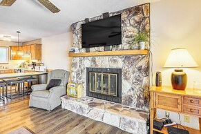 Lake of the Ozarks Condo w/ Screened Porch