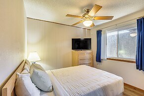 Lake of the Ozarks Condo w/ Screened Porch