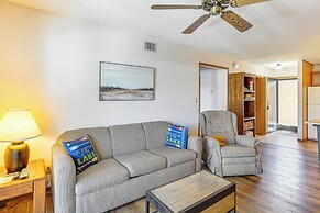 Lake of the Ozarks Condo w/ Screened Porch