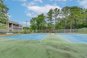 New Bern Vacation Rental w/ Community Amenities!