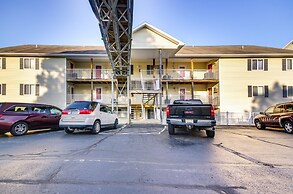 Pool + Dock Access: Osage Beach Retreat!