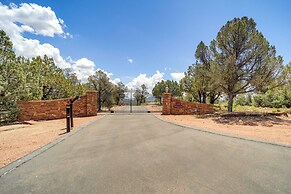 Fire Pit & Views: Falconcrest Cottage in Payson!