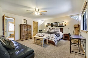 Central Big Bear Lake Retreat w/ Private Hot Tub!