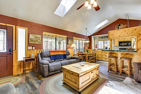 Central Big Bear Lake Retreat w/ Private Hot Tub!