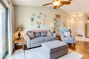 Walk to Pool + Lake: Cozy Osage Beach Condo