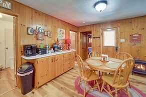 Payson Vacation Rental Cabin w/ Grill + Fire Pit!